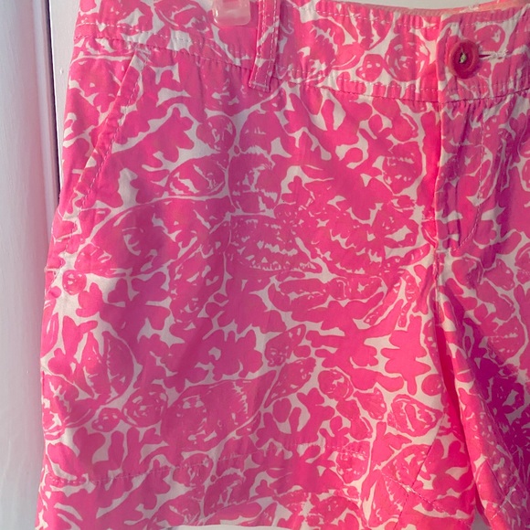 Lilly Pulitzer Callahan shorts beautiful pattern - Picture 13 of 13